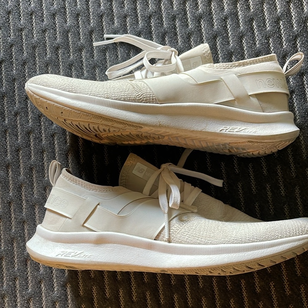 3/$20 New Balance REV Lite Sz 8.5